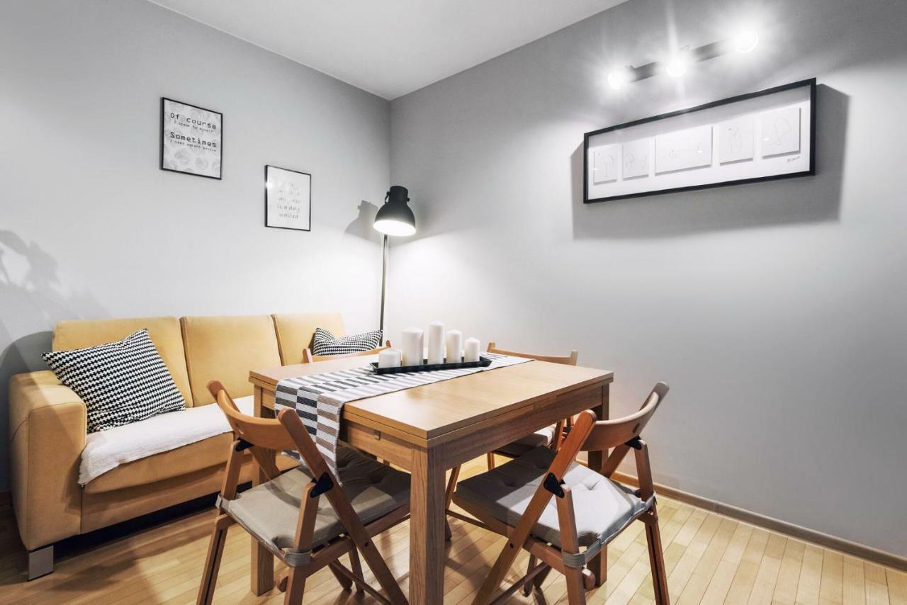 Wild Solutions Sauna Apartments クラクフ エクステリア 写真