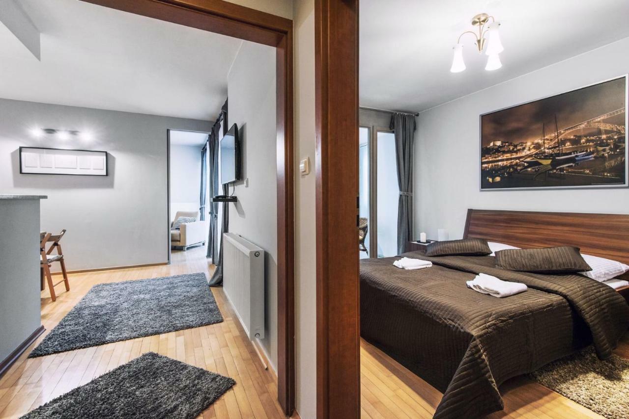 Wild Solutions Sauna Apartments クラクフ エクステリア 写真